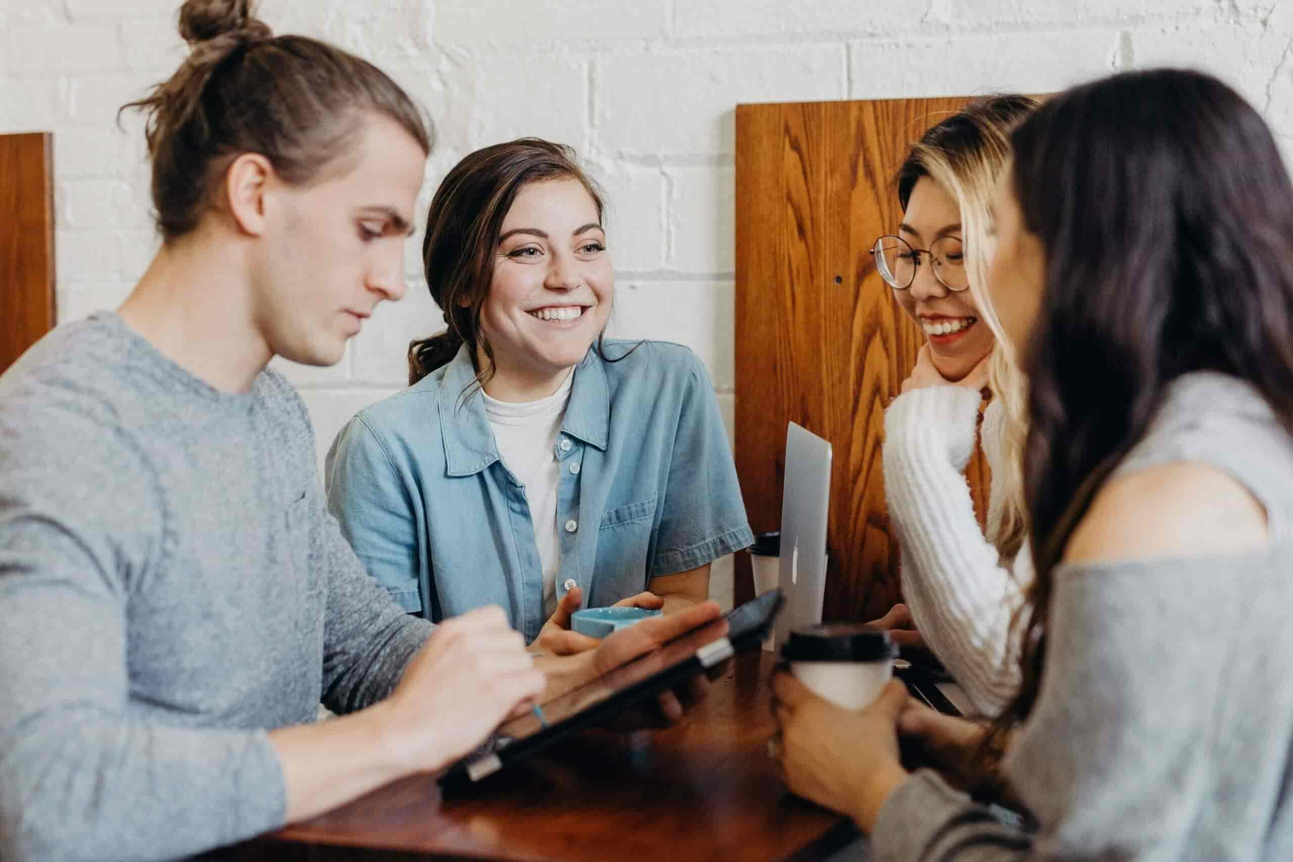 quatre étudiants